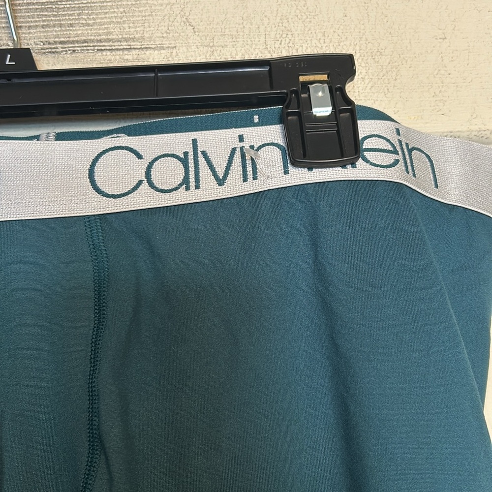 Calvin Klein Green Boxer Briefs XL - Picture 2 of 4